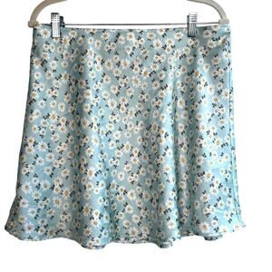 No Boundaries Daisy Floral Blue Satin Mini skirt Size Large